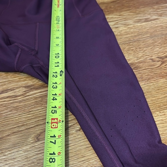 Lululemon Zoned In Tight 27" Cassis Burgundy Size 6 - Picture 16 of 16